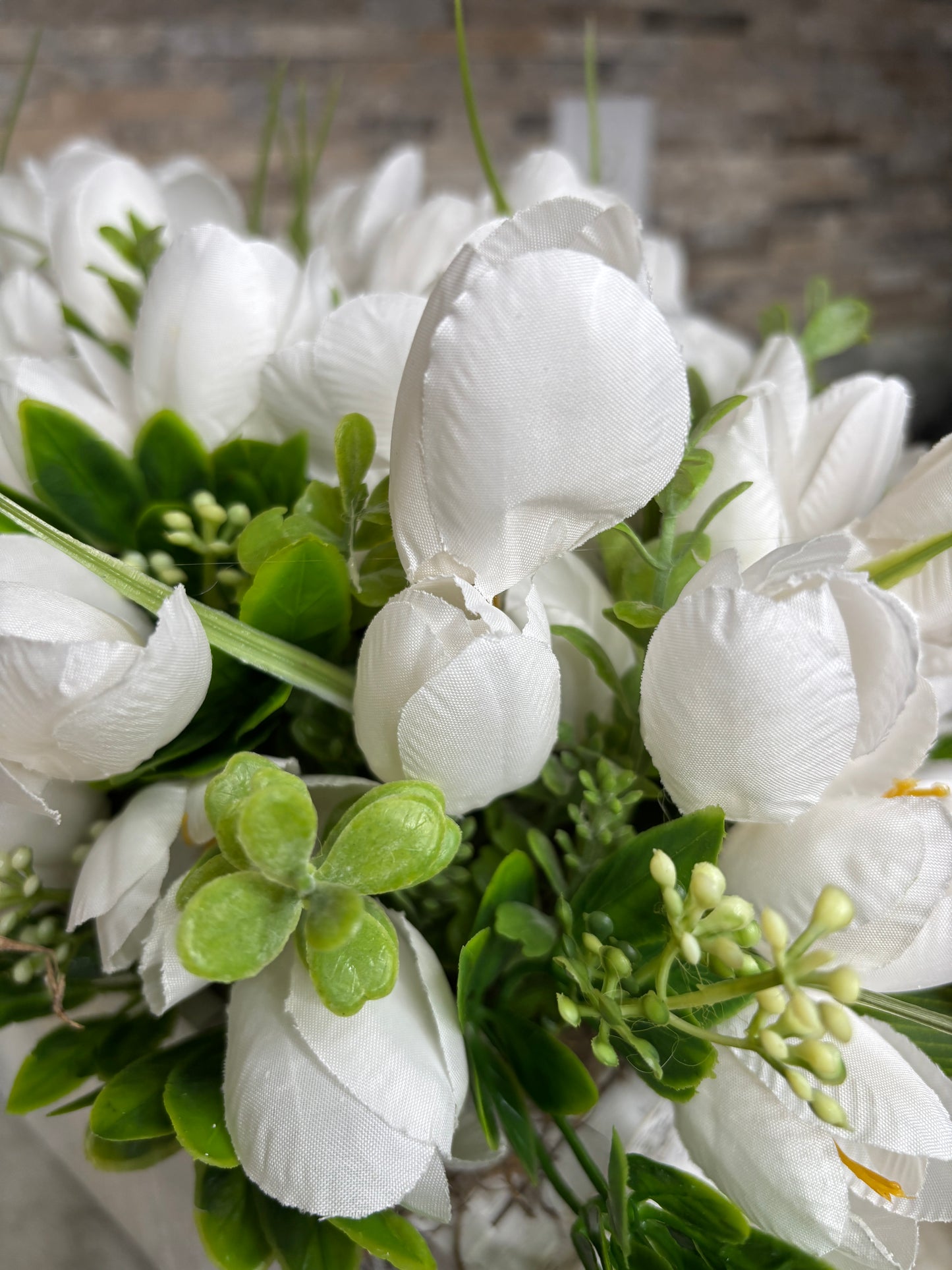 Farmhouse Spring Tulip Centerpiece