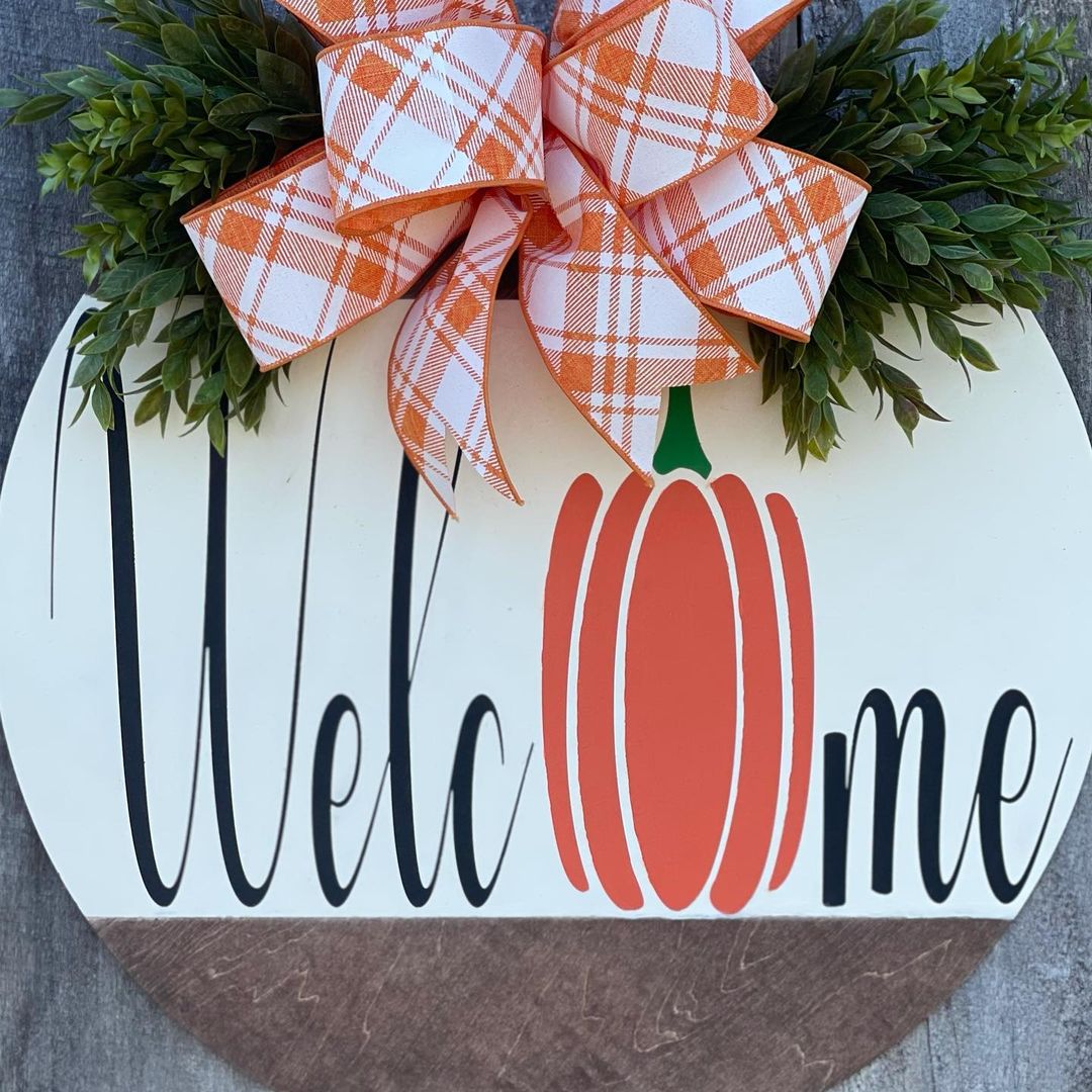 Welcome Pumpkin Sign