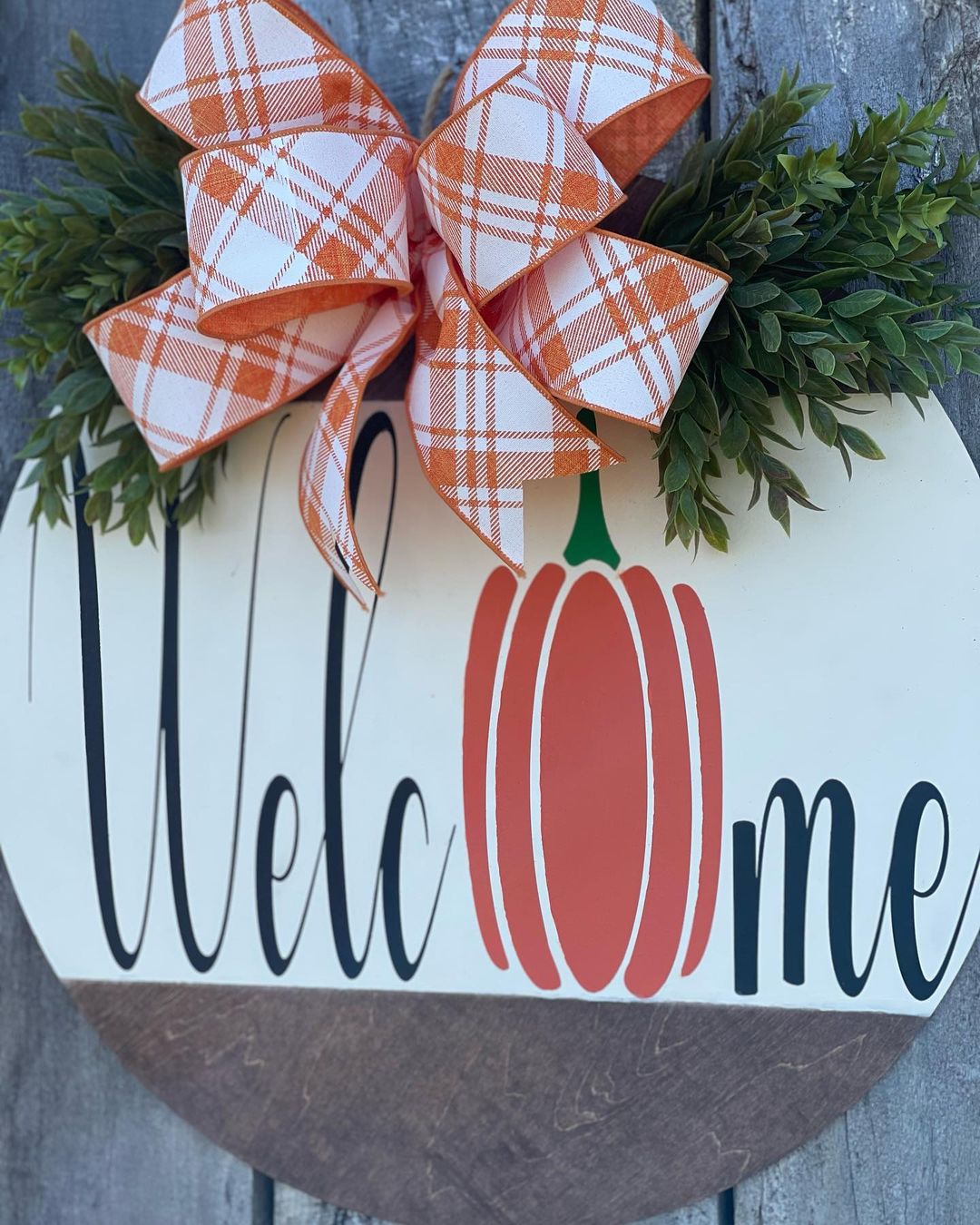 Welcome Pumpkin Sign