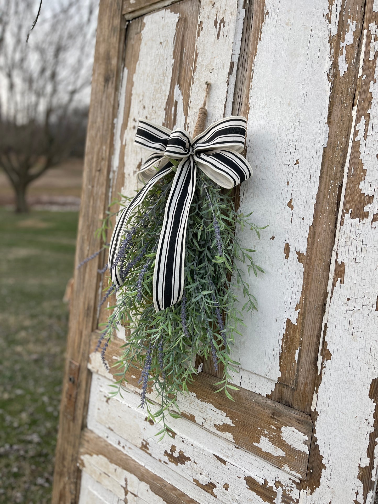 Viola Wreath