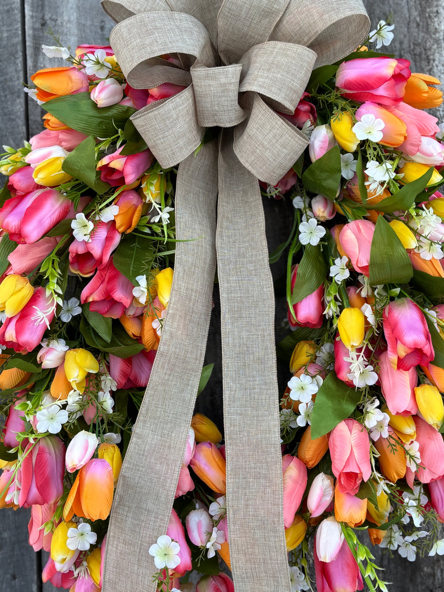 Tulip Kisses Wreath