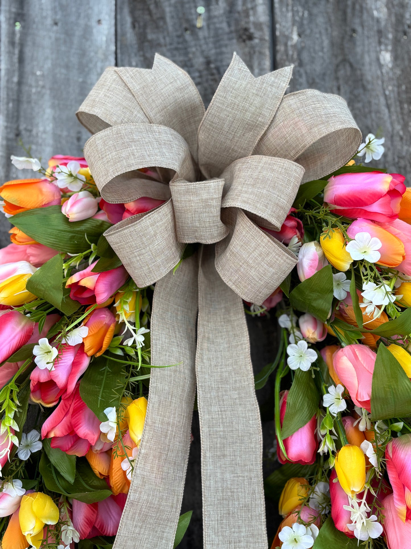 Tulip Kisses Wreath